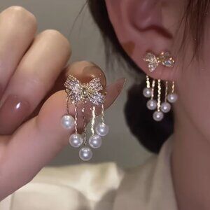 NEW - Gold bow dangle faux pearl dangle earrings, Bow jewelry, Gold dangle